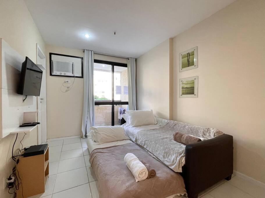 Pompeu Loureiro 99 - One Flat Apartment Rio de Janeiro