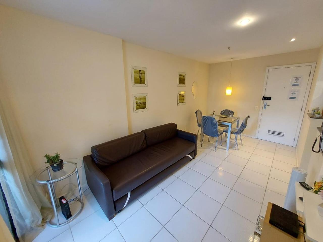 Pompeu Loureiro 99 - One Flat Garagem Copa Apartment *